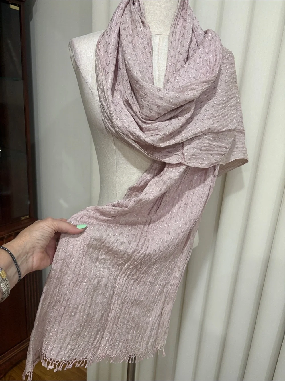Vintage Bajra handmade 100% SILK Light Pink Scarf - Lightweight Textured Wrap